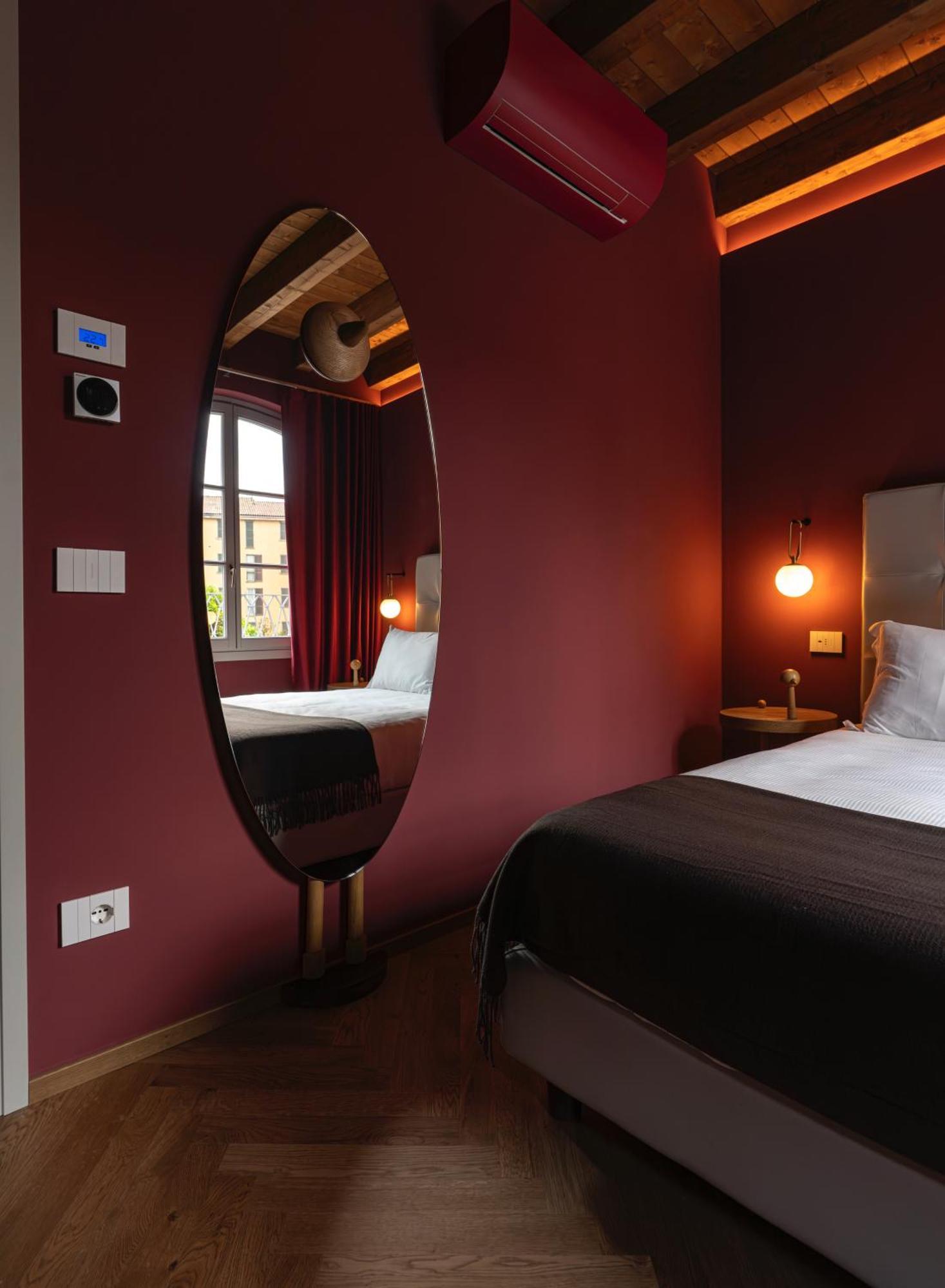 Rego Apartments - Boutique Aparthotel & Serenity Spa With Some Off-Site Apartments In The Heart Of Bergamo City Center Ngoại thất bức ảnh