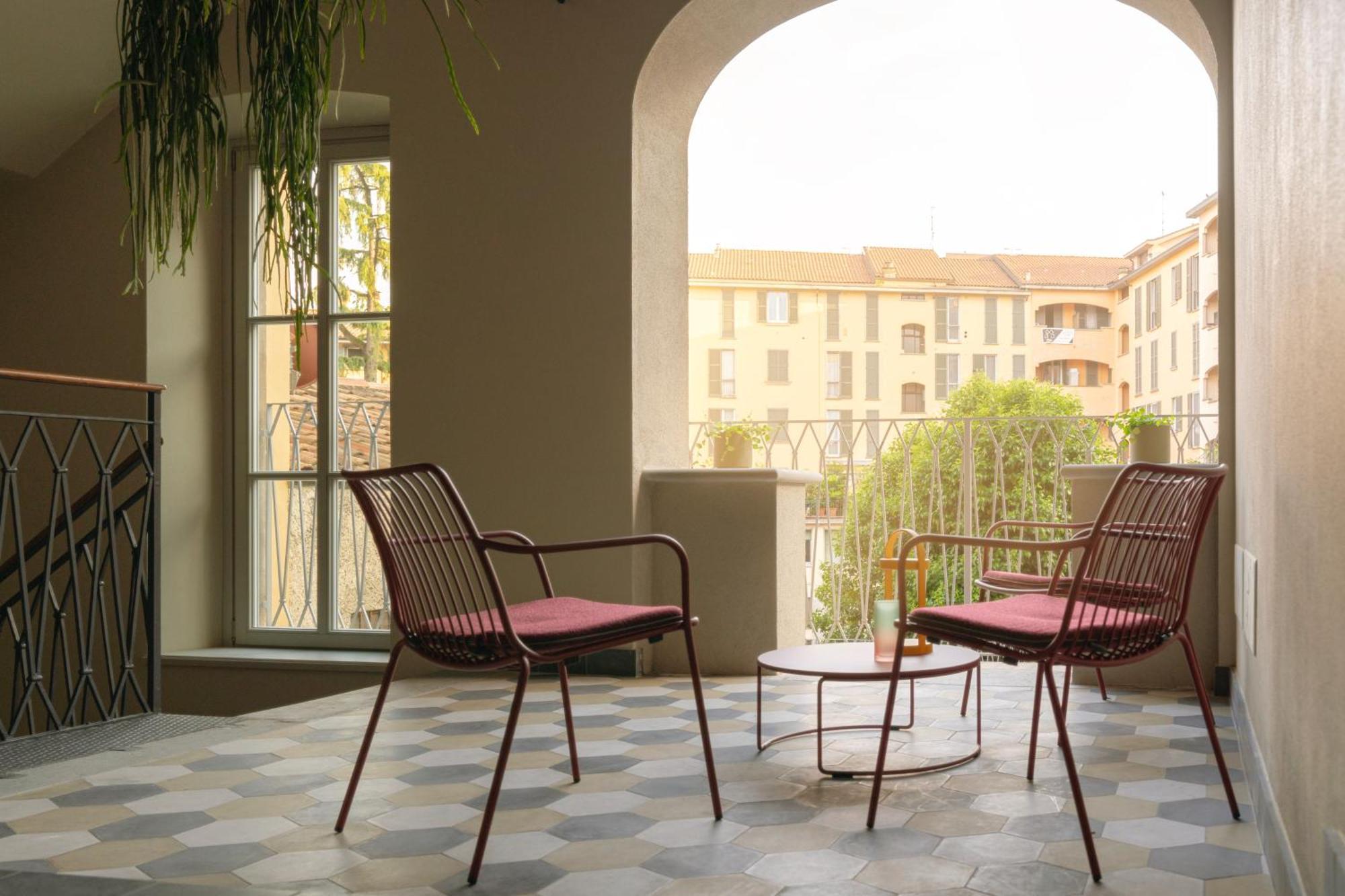 Rego Apartments - Boutique Aparthotel & Serenity Spa With Some Off-Site Apartments In The Heart Of Bergamo City Center Ngoại thất bức ảnh