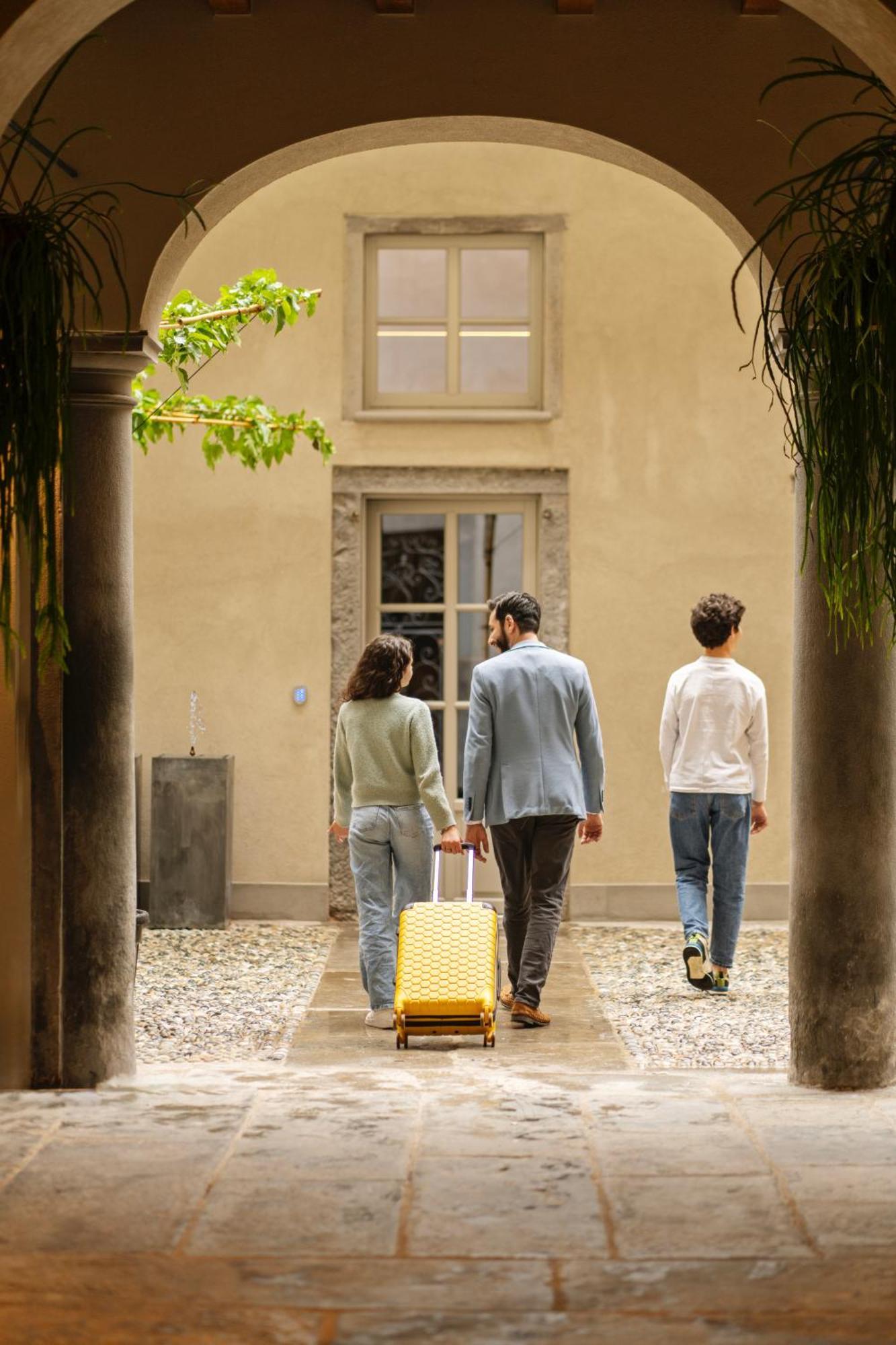 Rego Apartments - Boutique Aparthotel & Serenity Spa With Some Off-Site Apartments In The Heart Of Bergamo City Center Ngoại thất bức ảnh